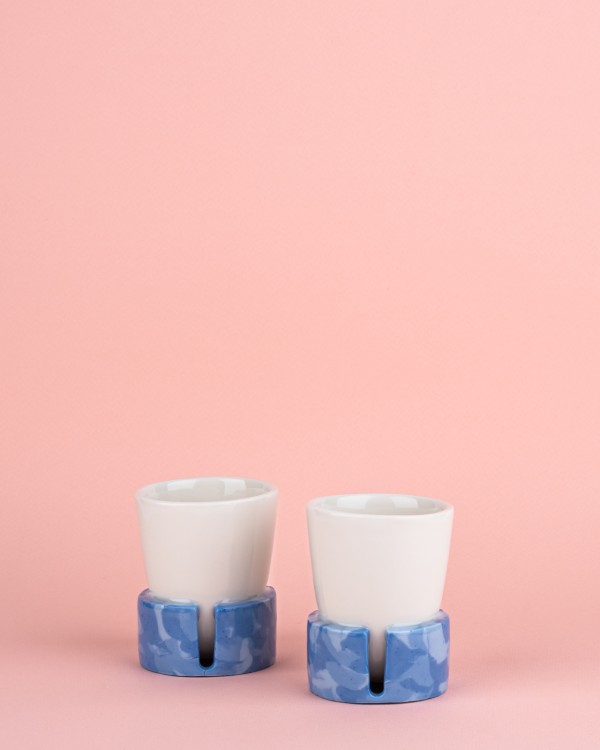 blue cut spotted cup