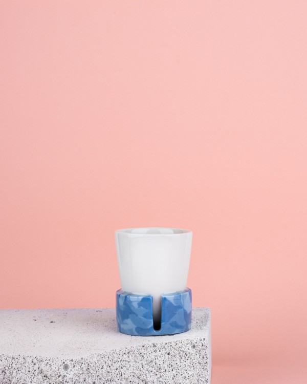 blue cut spotted cup