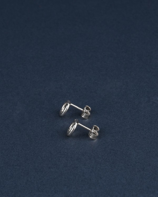 Loop mini earrings