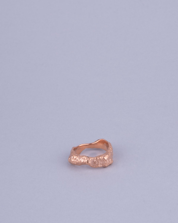 Granitum rose gold-plated ring