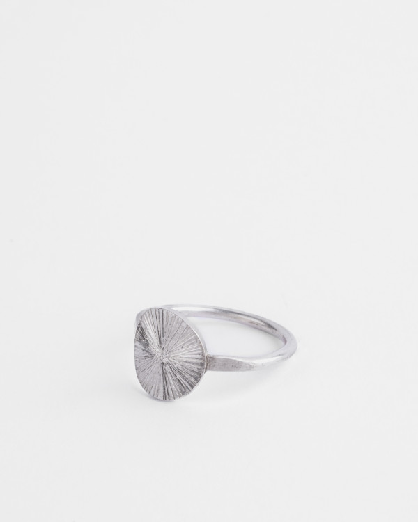 Stella silver ring
