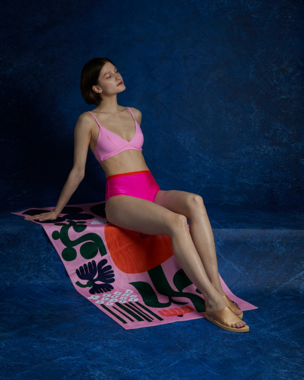 Donna Pink Fuchsia swimsuit