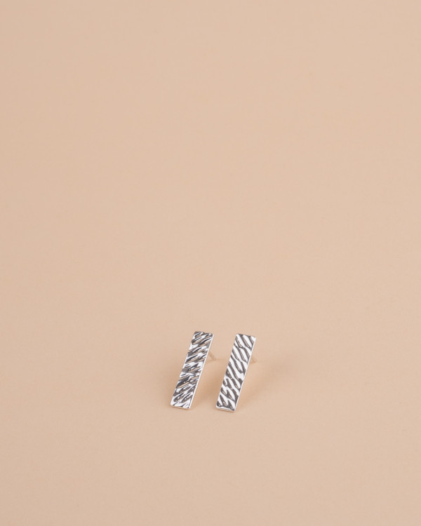 Mare rectangle silver earrings