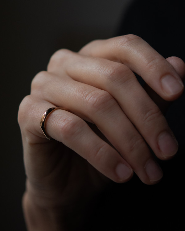 Es rose-gold plated ring