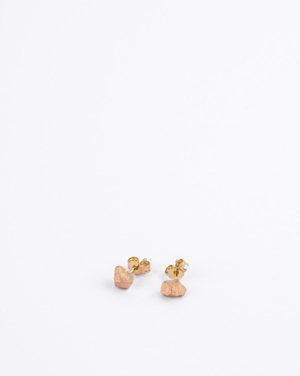 Diorum gold earrings