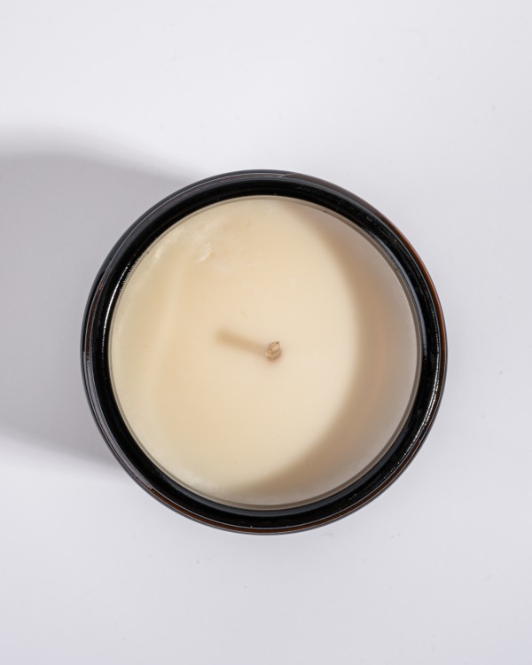 Quince candle
