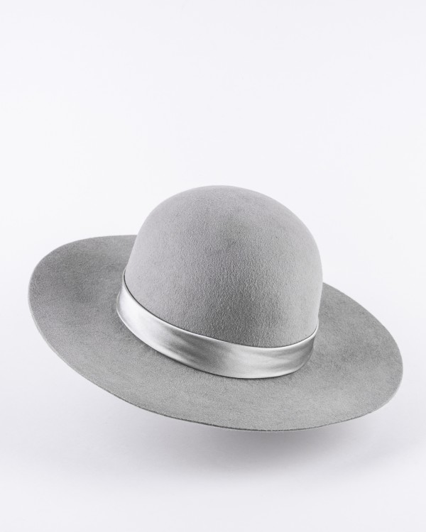 klobúk SILK Silver