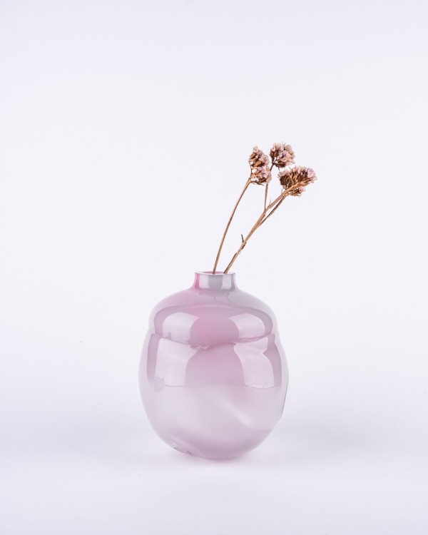Persona M pink vase