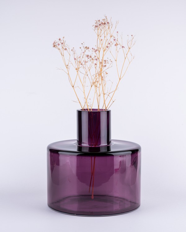váza fialová