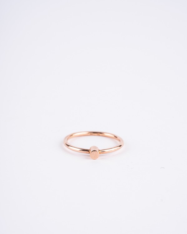 ONE rose gold-plated ring
