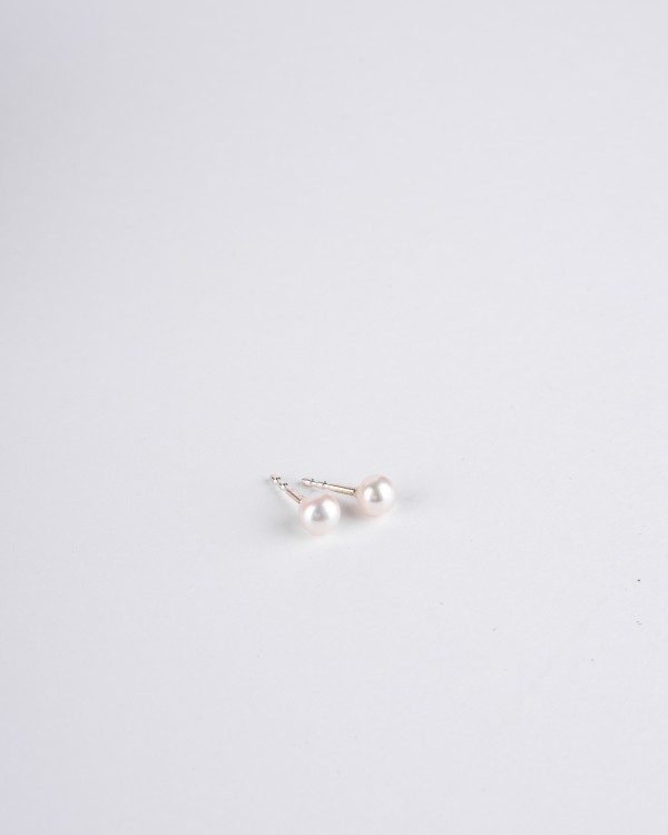 Simple Pearl silver earrings