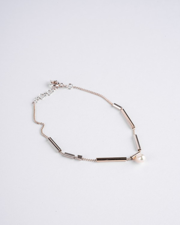 Pearl silver bracelet
