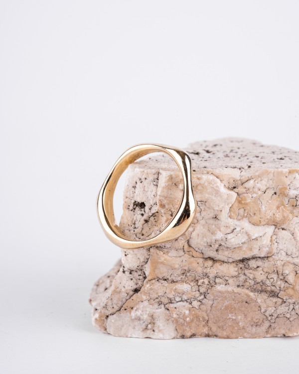 Es gold-plated ring