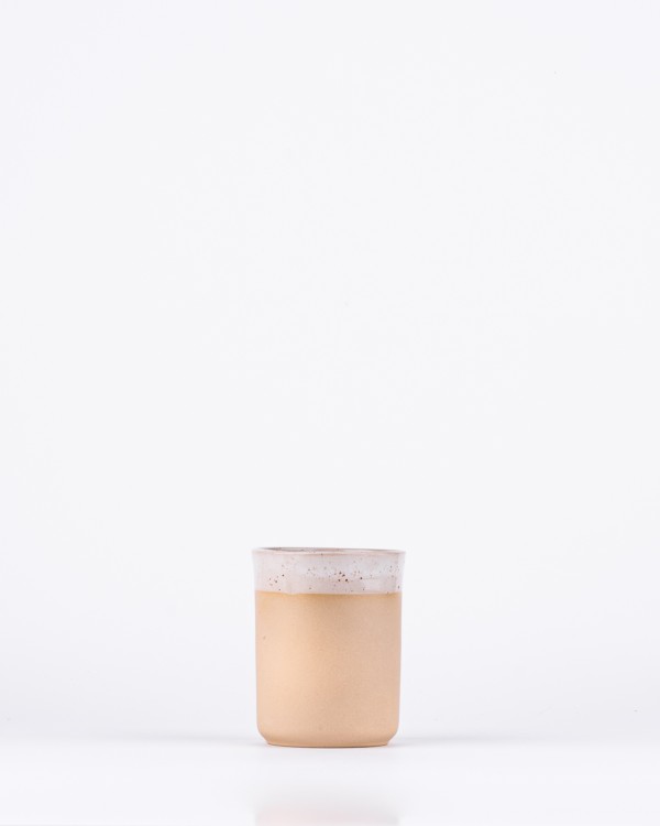 Sympl M spotted beige cup
