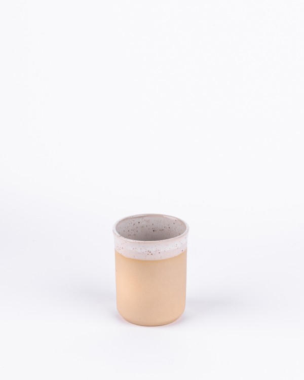 Sympl M spotted beige cup