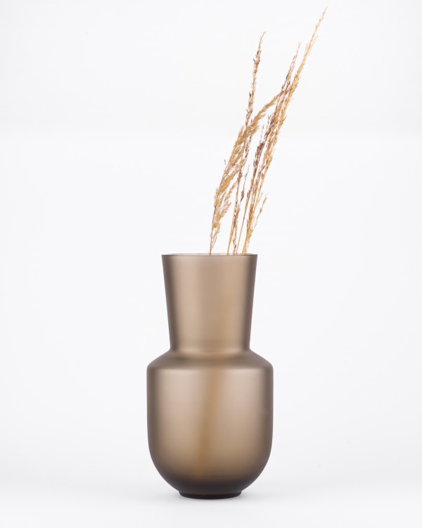 L 02 bronze matte vase